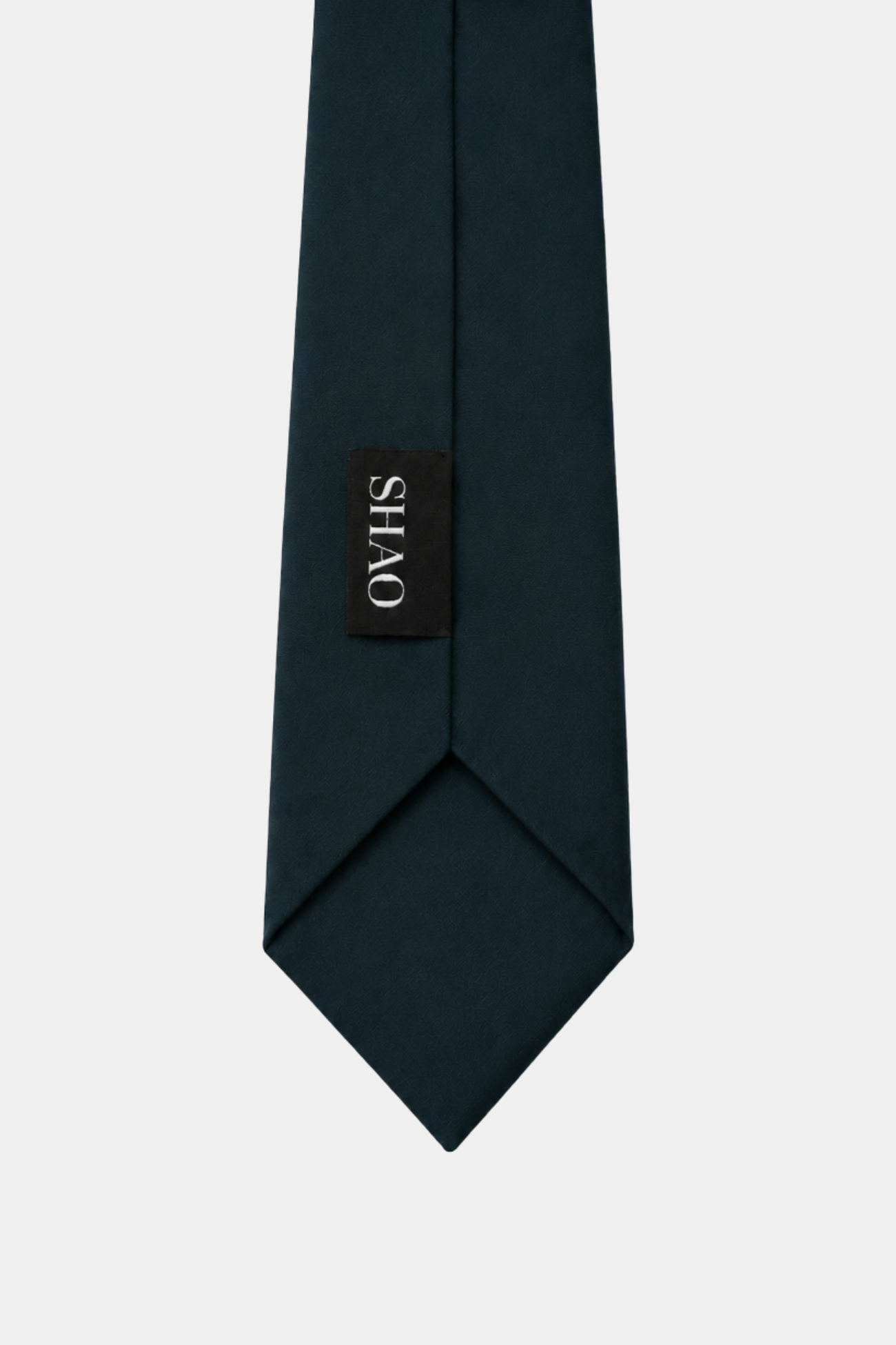 Wool Tie 7.5 cm in a deep midnight blue shade with a smooth texture, reflecting SHAO New York’s dedication to bespoke tailoring and refined luxury designer fashion.