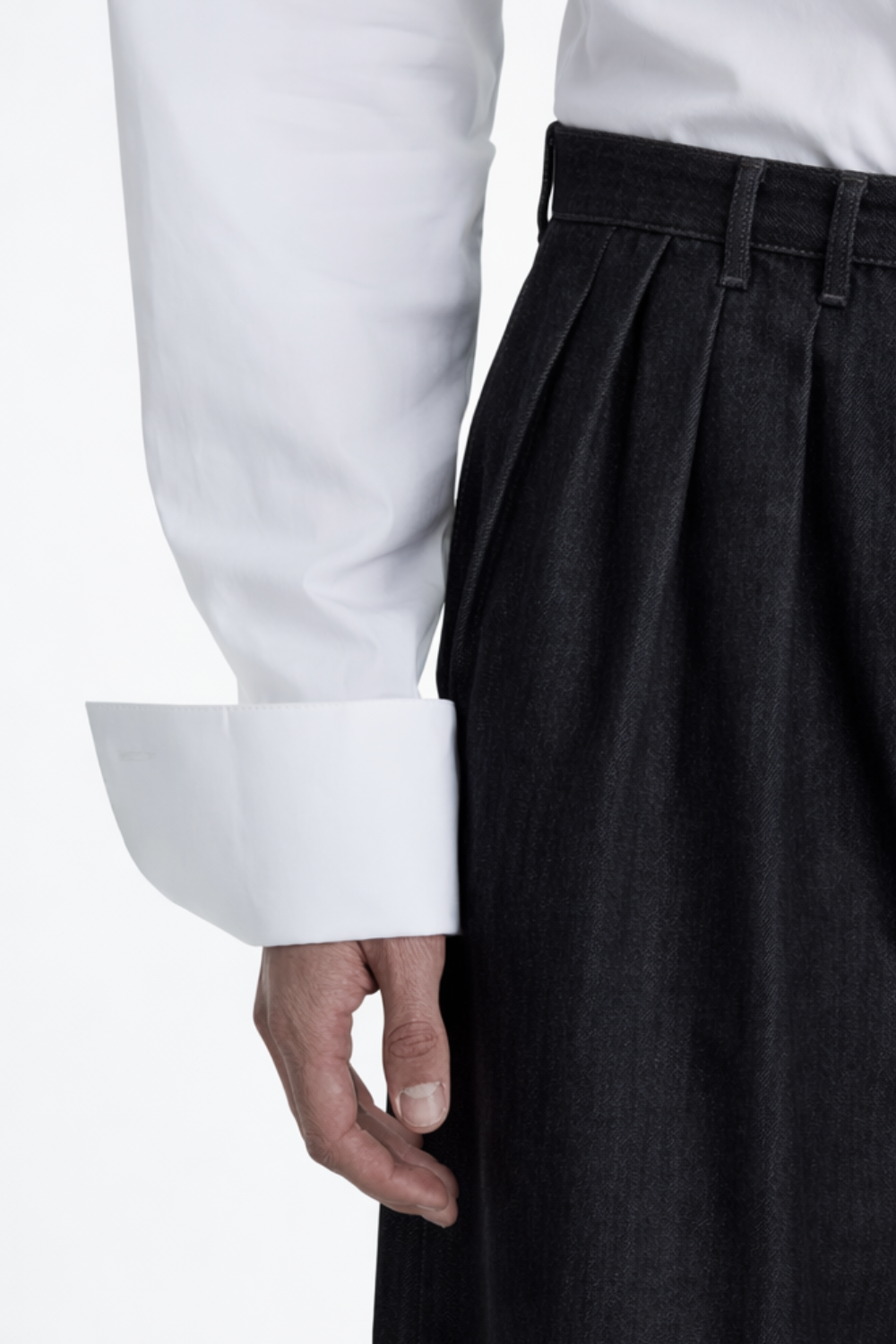 SHAO white graphic long-sleeve shirt detail view