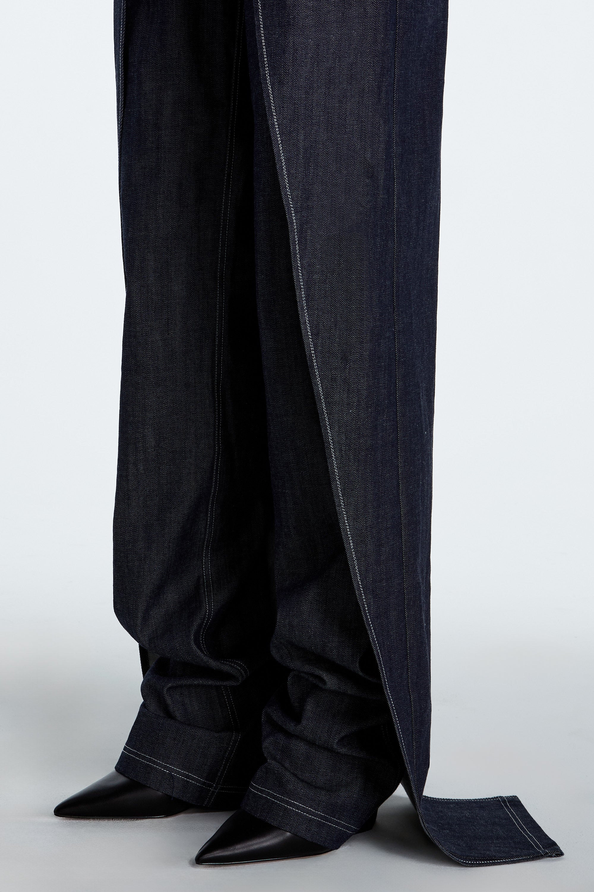 SHAO dark indigo wrap layer jeans detail view