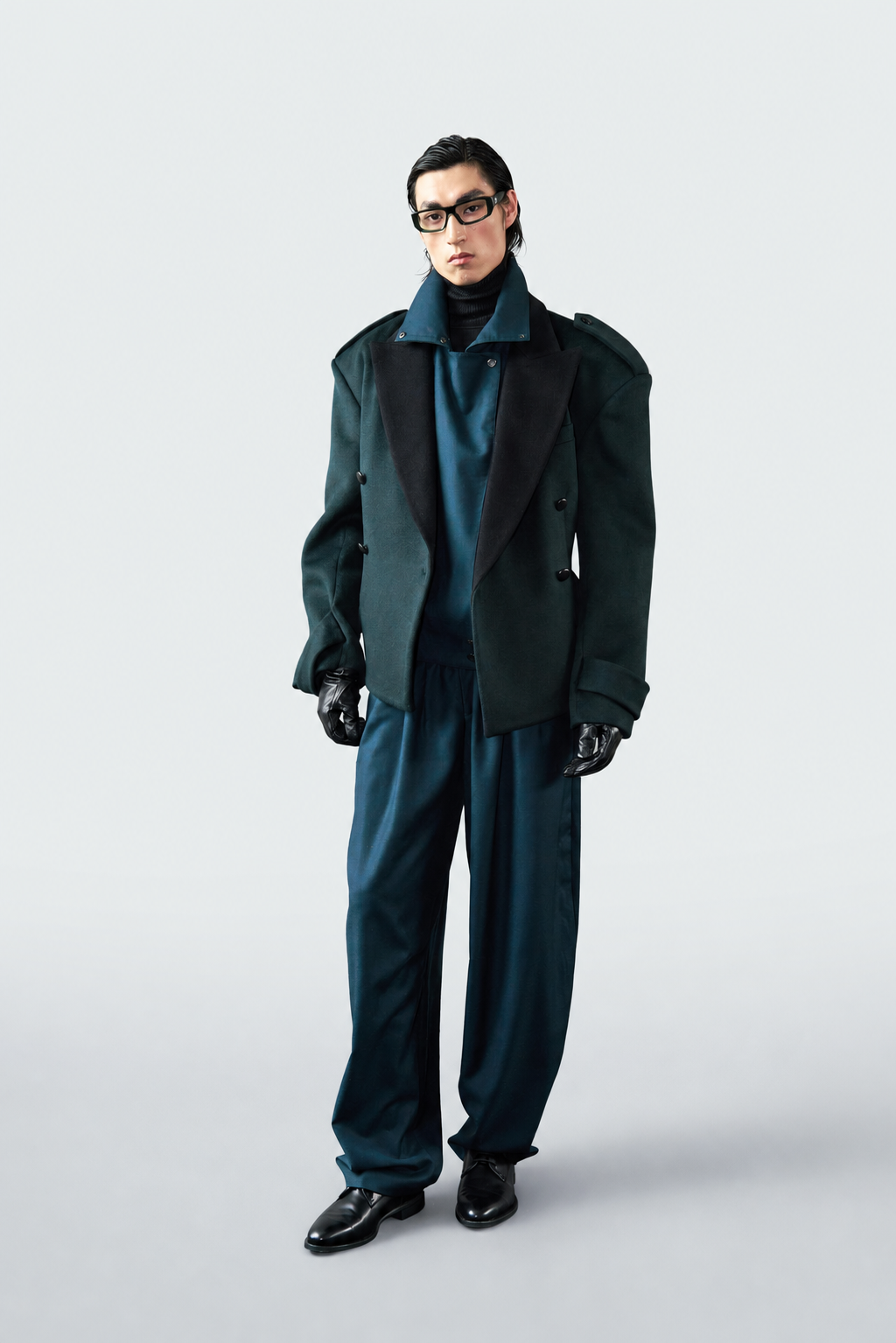 Man wearing a green coat with fur collar on a white background, featuring the brand 'SIN BOS'.